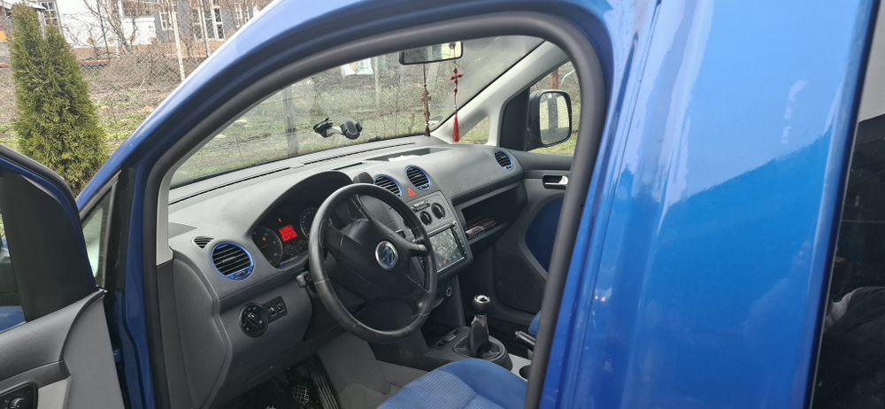 Wolkswagen caddy  life