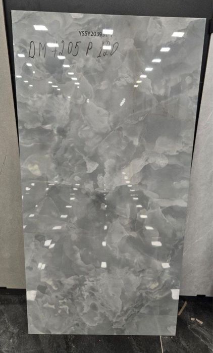 Kafel 55000 boshlab optom narxlarda yetkazib beramiz