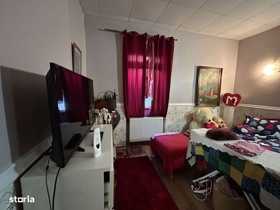 Vand apart.2 cam.st.70 mp.pe str.Prapogescu,pe mal.