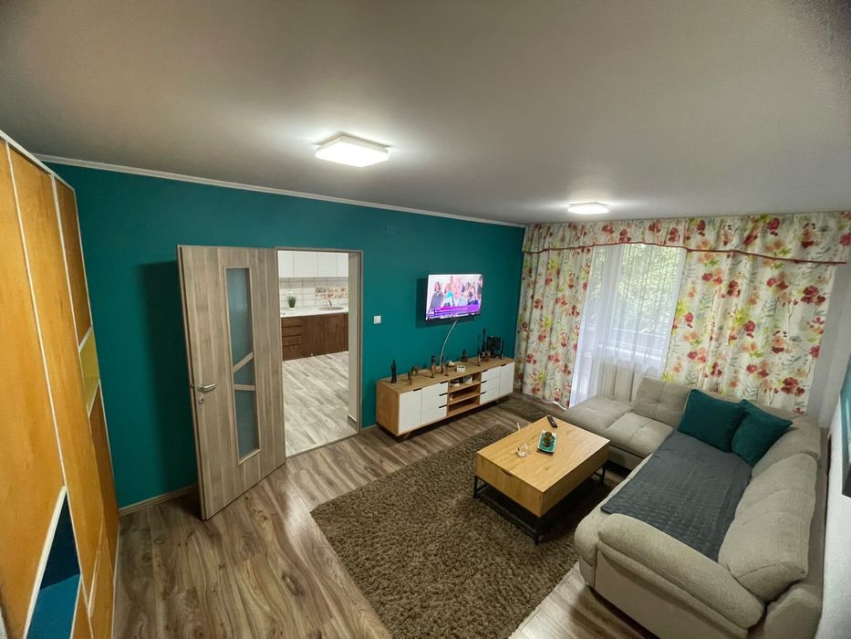 Inchiriez apartament 2 camere