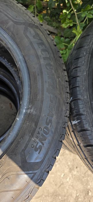 Гуми  4бр 205/65/16с - 1бр- 95 евро