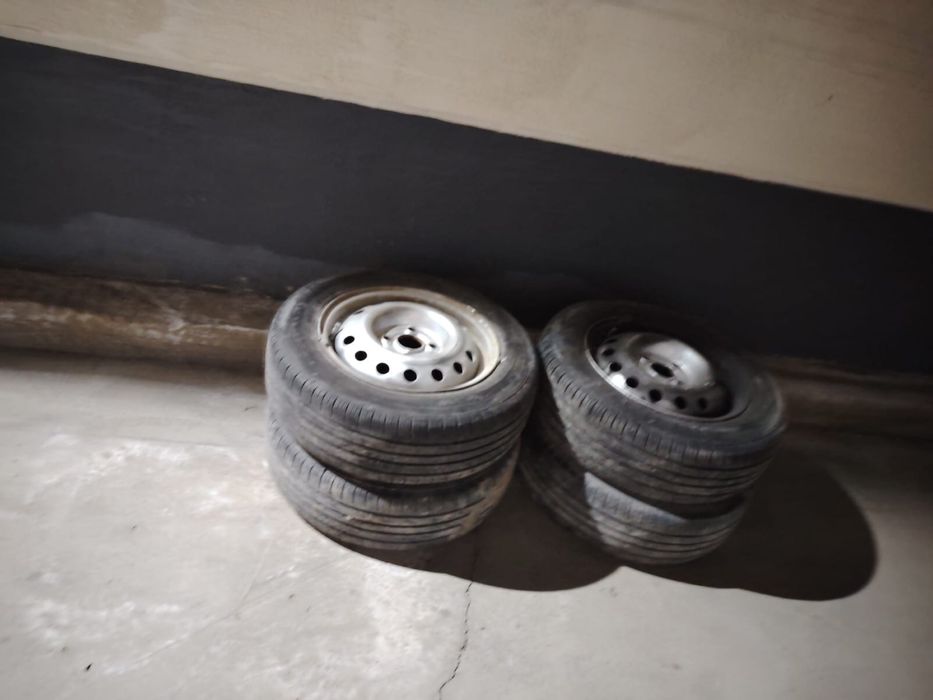 Балоны , покрышки с дисками