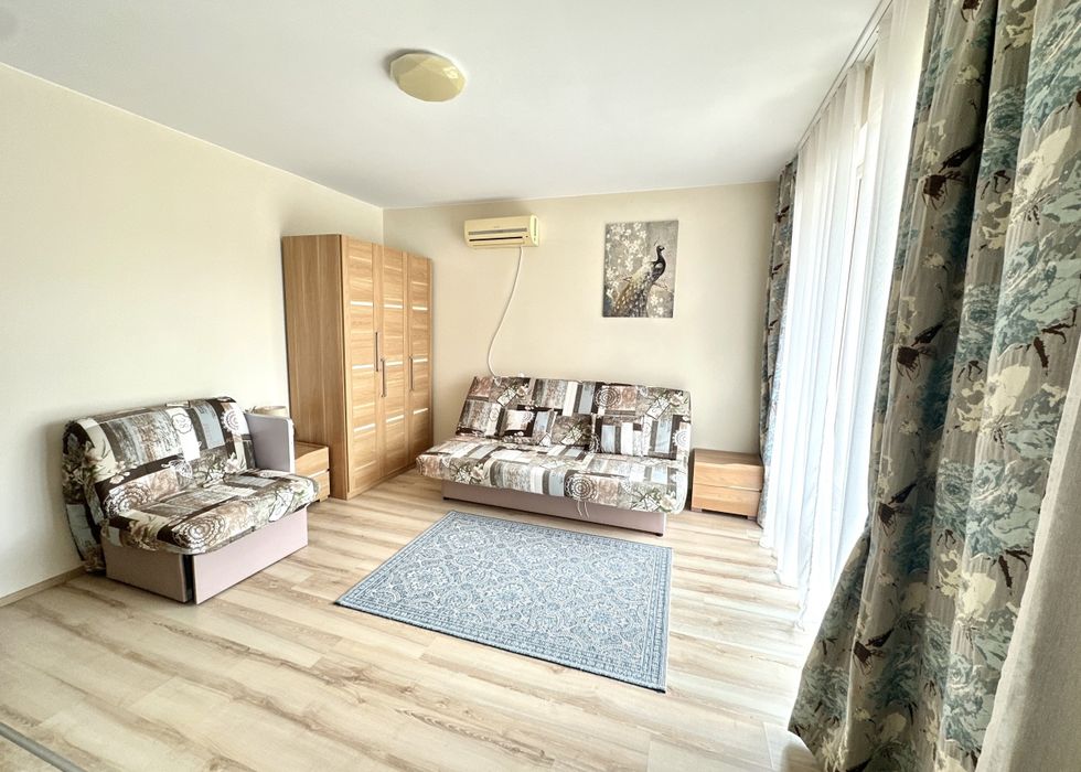 Студио в Elitonia Garden 1