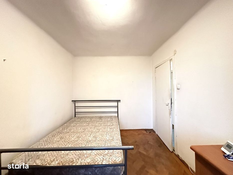 Ap. 2 camere , decomandat , centrala pe gaz - Politehnica
