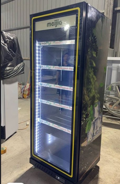 АКЦИЯ !!! Продаются витринние холодильники. Vetrinna xaladinnik 750lit