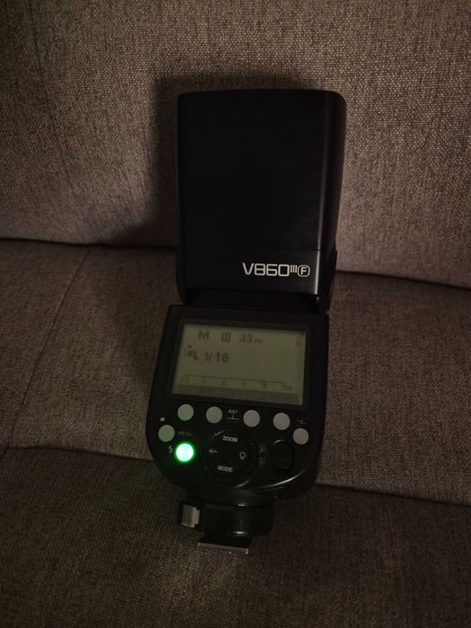 Blitz Godox v860 MK3 Patina Fujifilm in stare foarte buna