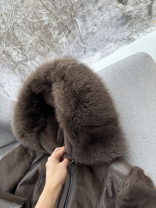 Естествена кожа алкантара с естествен косъм лисица кафяво яке палто