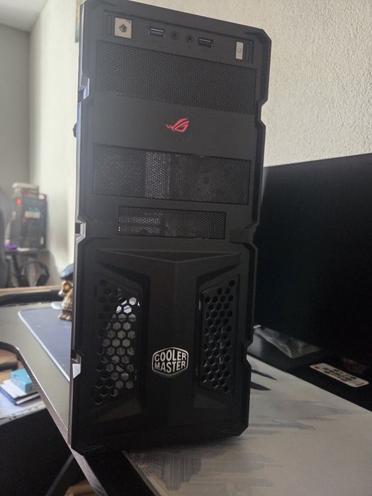 Кутия за компютър