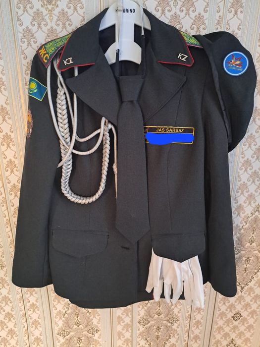 Продам кадетскую форму