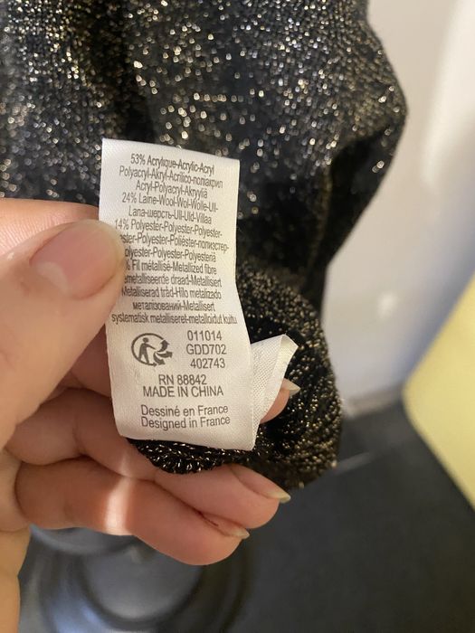 Pulover elegant cu lame auriu