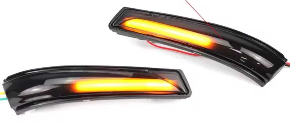 Динамични бягащи мигачи за огледалата за  Хюндай Hyundai Elantra i30