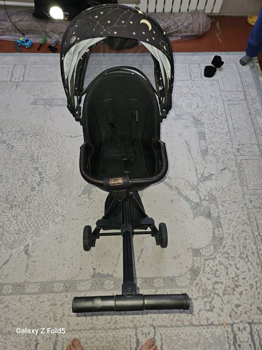 Коляска прогулочная