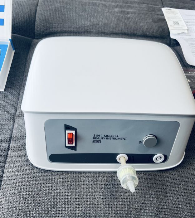 Диамантено Микродермабразио, Вакуум и Спрей - Мощно: 60W