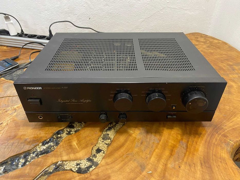 statie / amplificator pioneer a337
