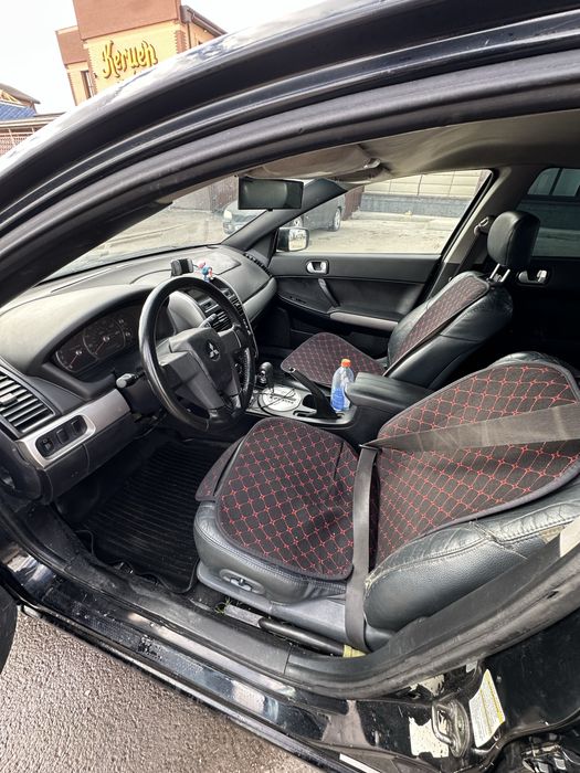 Машина в обмен Митсибуси галант9