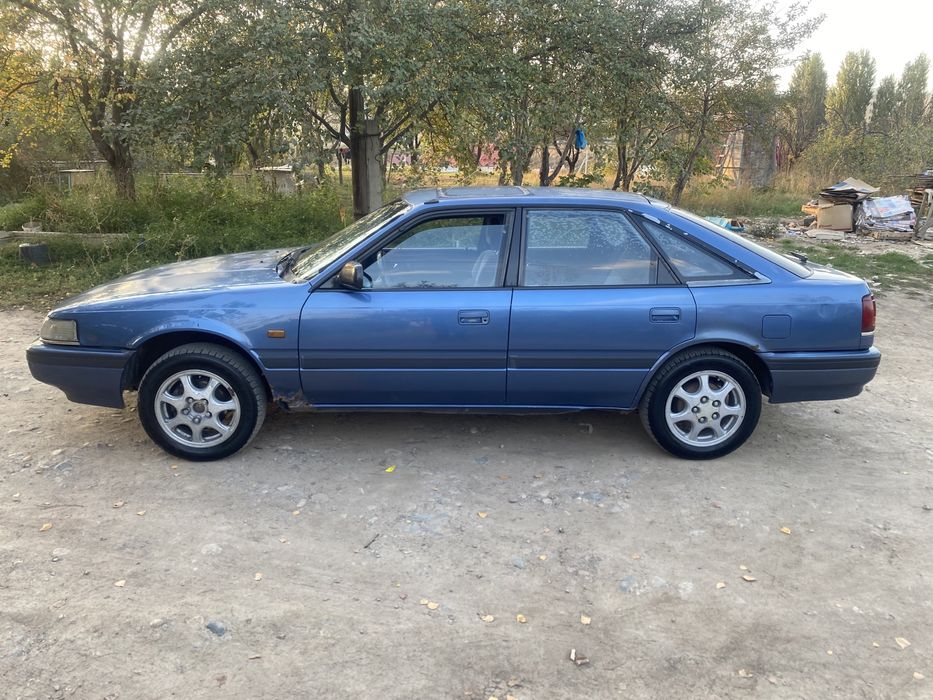 Срочно продам мазда 626