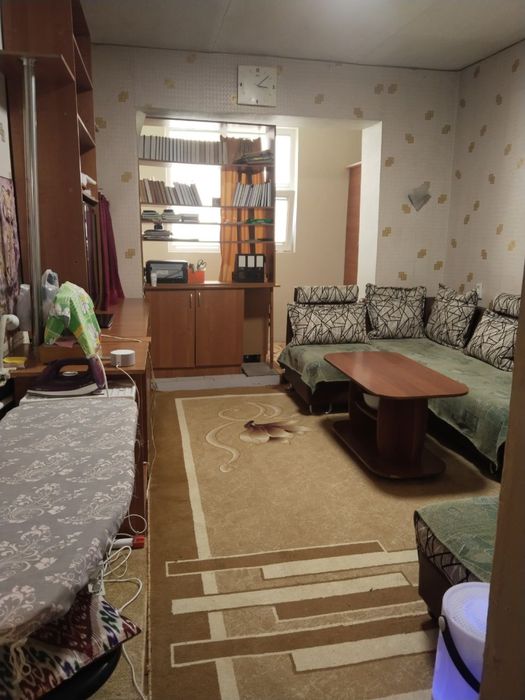 Продается однокомнатная квартира на Юнусабаде-15