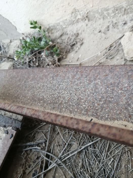 Продается Уголки