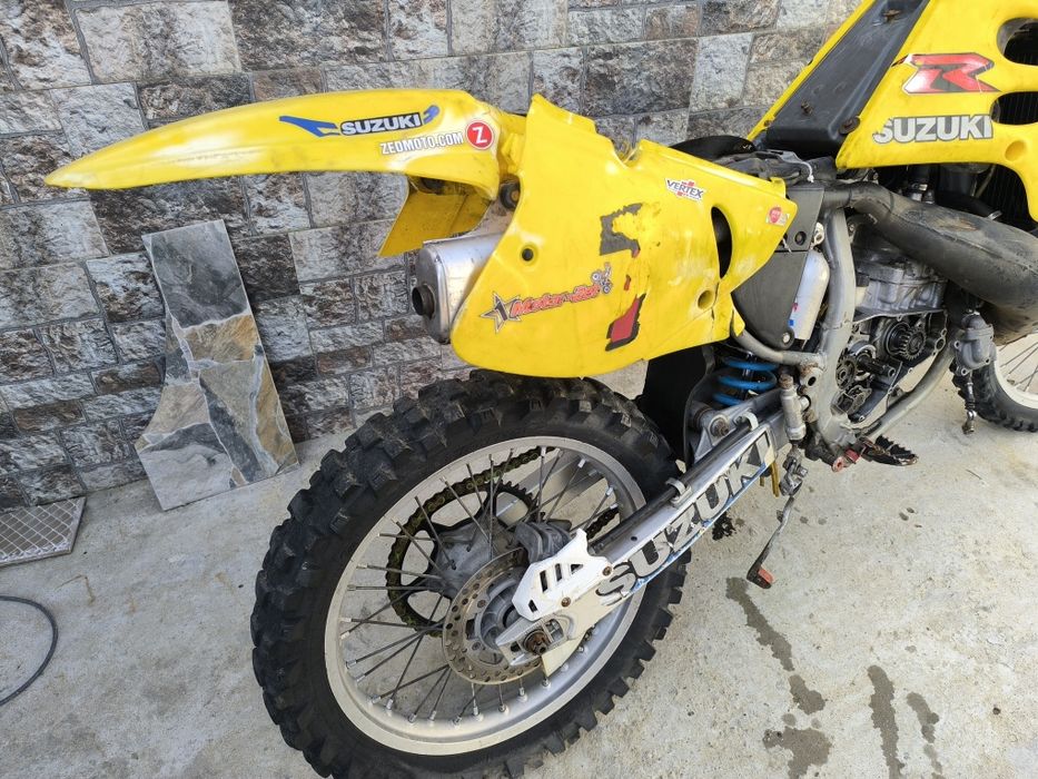 Само на части Suzuki rm 250