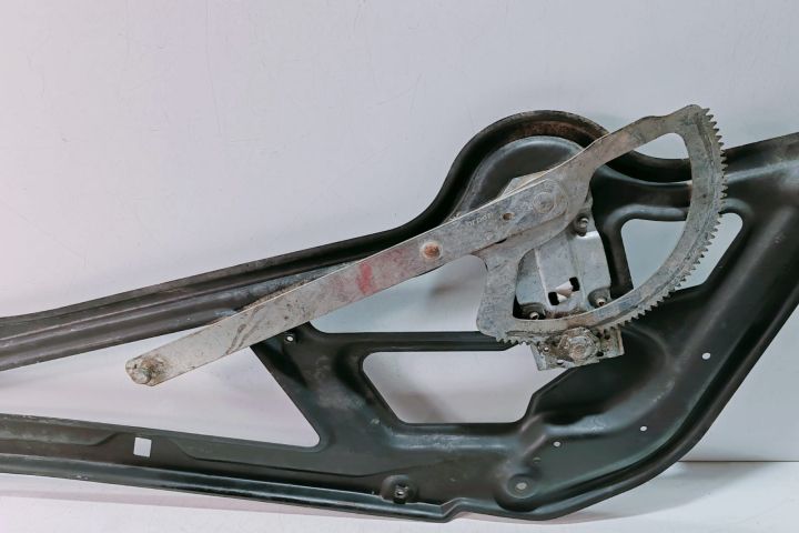 Macara stanga fata Volkswagen VW LT35 generatia 2 seria