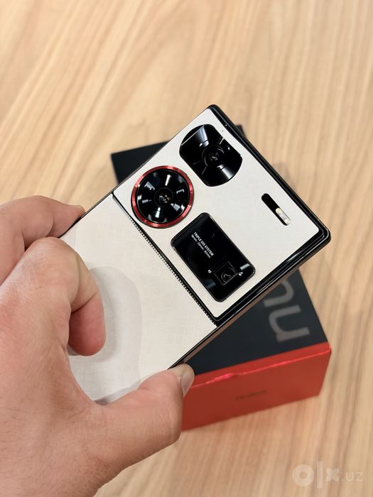 Nubia Z60 Ultra 16/512 GB — Snapdragon 8 Gen 3