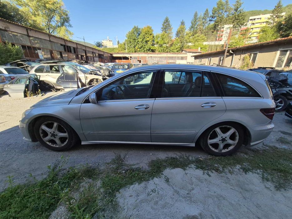 Mercedes W251 R320CDI 224кс AMG пакет ксенон теглич автоматик НА ЧАСТИ