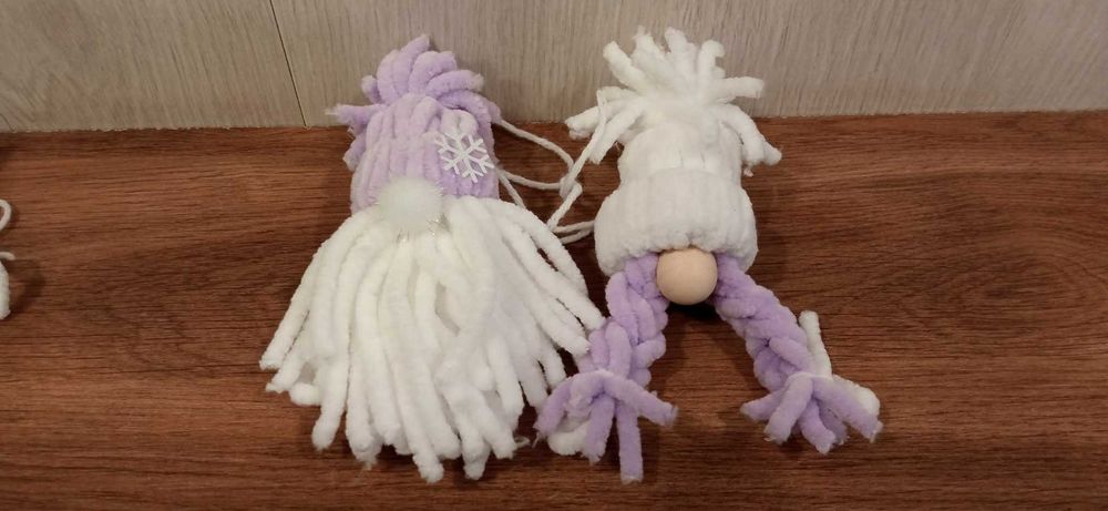 Коледни гномчета и декорация