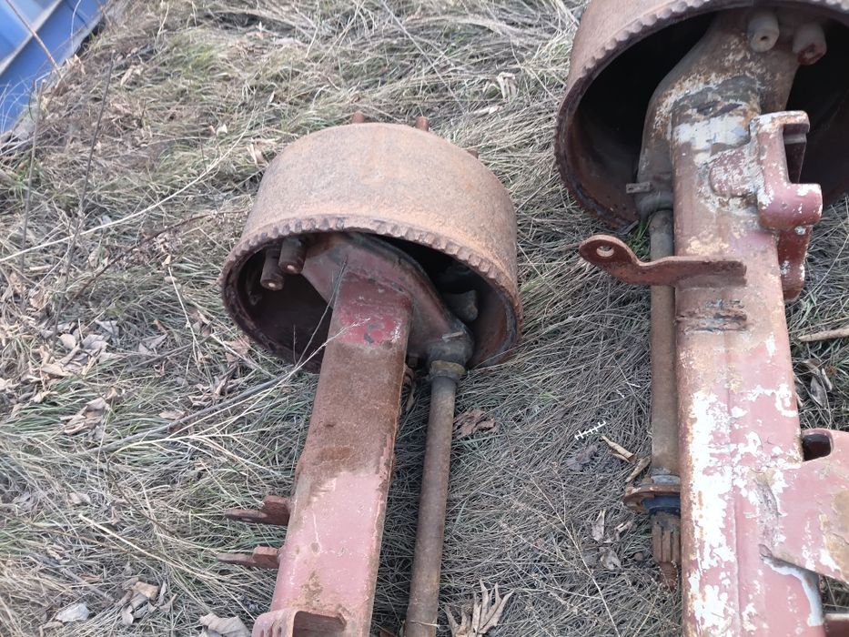 Продам оси на прицеп