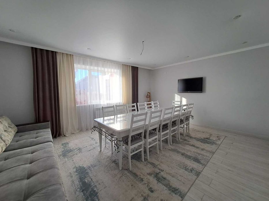 Продам 6 комнатный дом