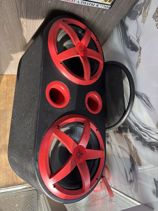 Уселители оригинал