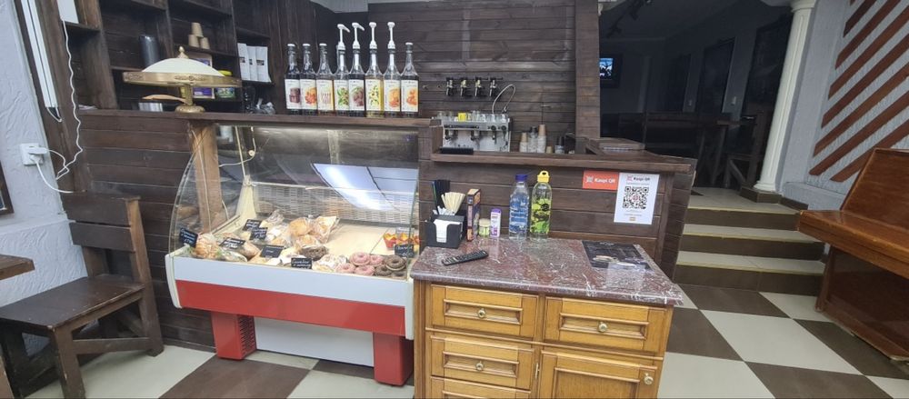 Кофейня на левом берегу