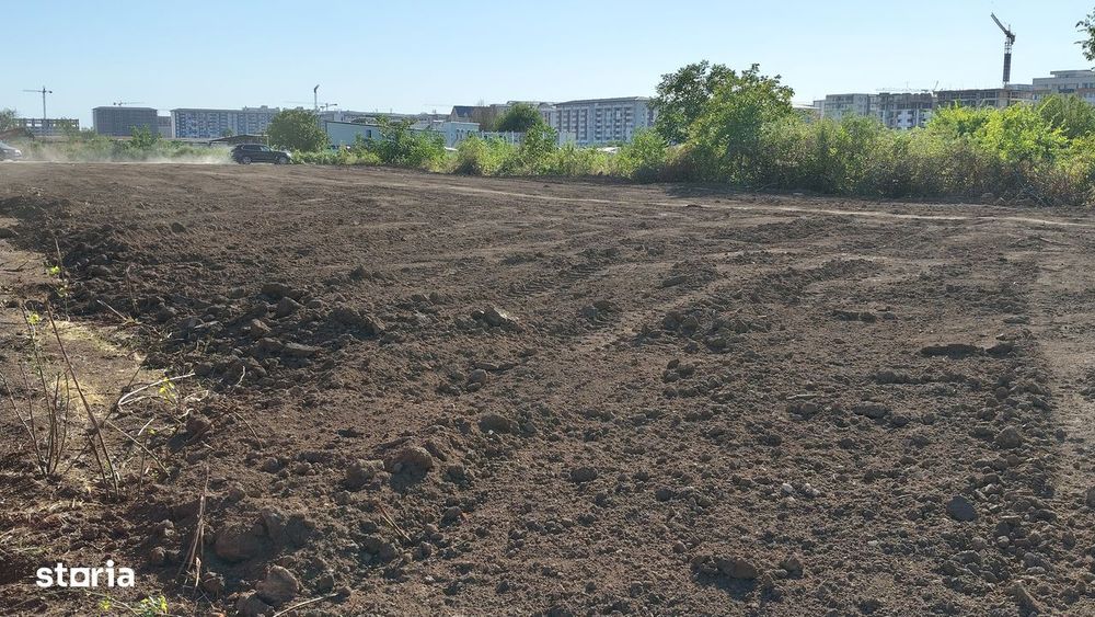 Teren intravilan 2.620 mp Parcelabil - Str. Scolii / Str. Solstitiului