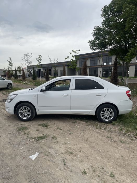 Chevrolet Cobalt 2024 — 6