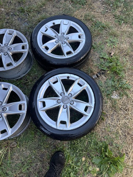 Оригинални джанти за Audi A-3 8P фейс/ауди А-3 / 17 цола 5 х112 57.1/ 7.5Jx17 ET 56