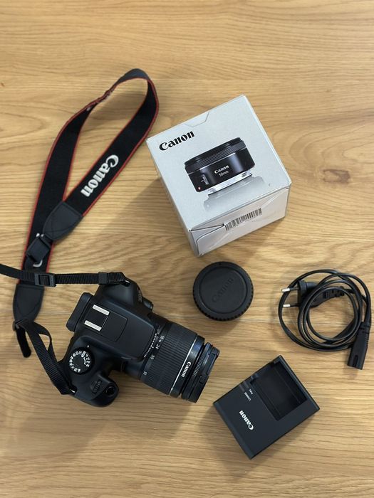 Canon EOS 4000D + EF 50mm f/1.8 STM + 18-55mm f/3,5-5,6 EF-S III