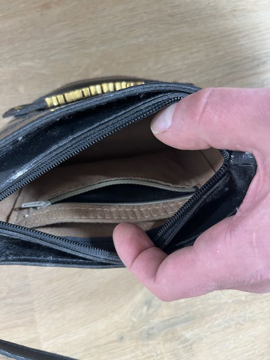 MCM витидж кожена чантичка