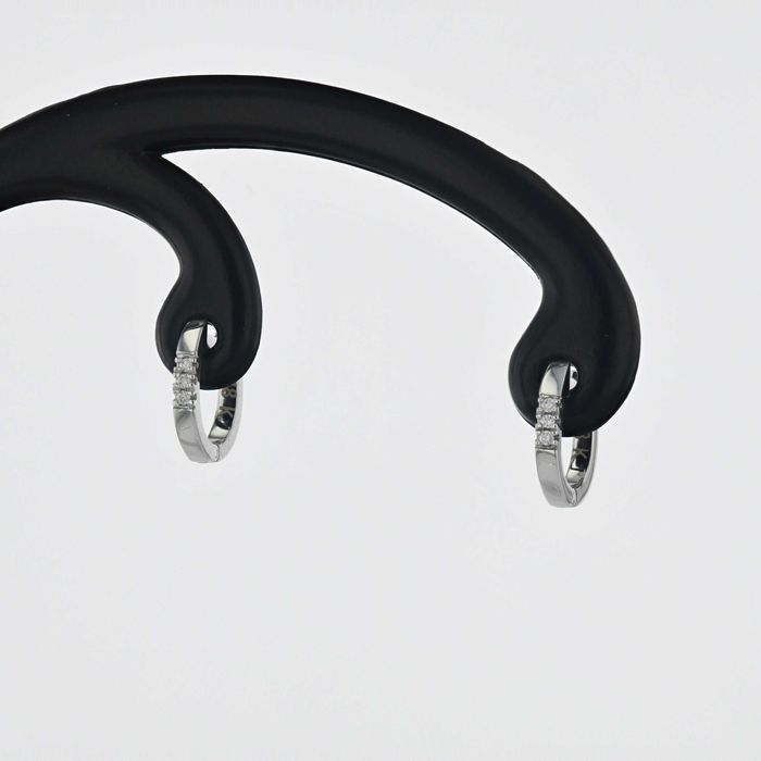 Cercei bebelusi aur alb 18 k cu diamante cod 8807,8808