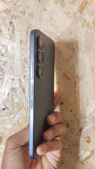 Infinix hot 60pro 8/256