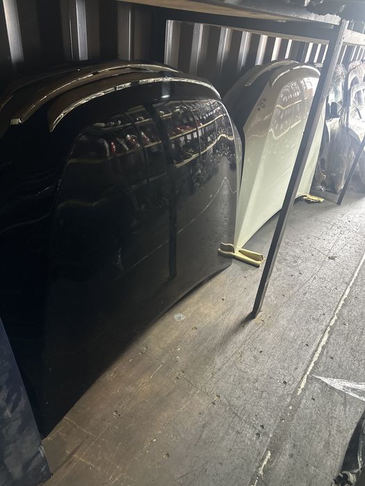 Капот на Камри 50