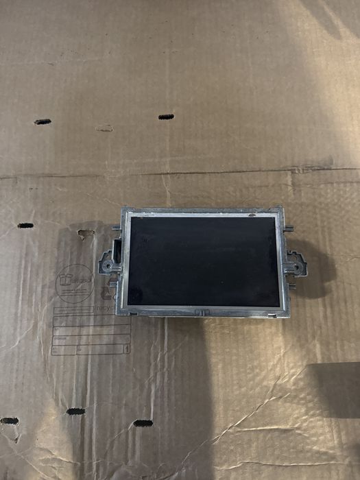 Display Navigatie Ecran  Mercedes Cls W218/E Clas W212 Cod A2129005000