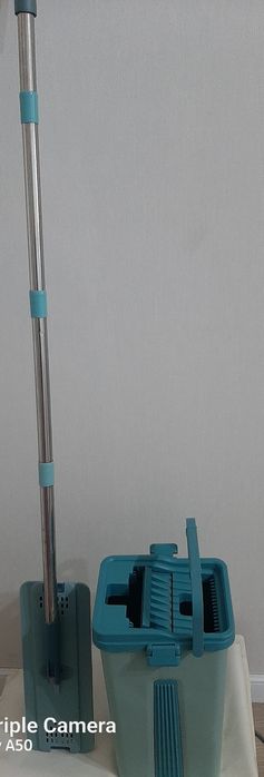 Ведро  со  шваброй