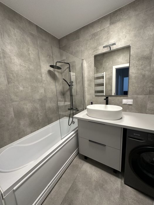 Apartament 3 camere  de inchiriat