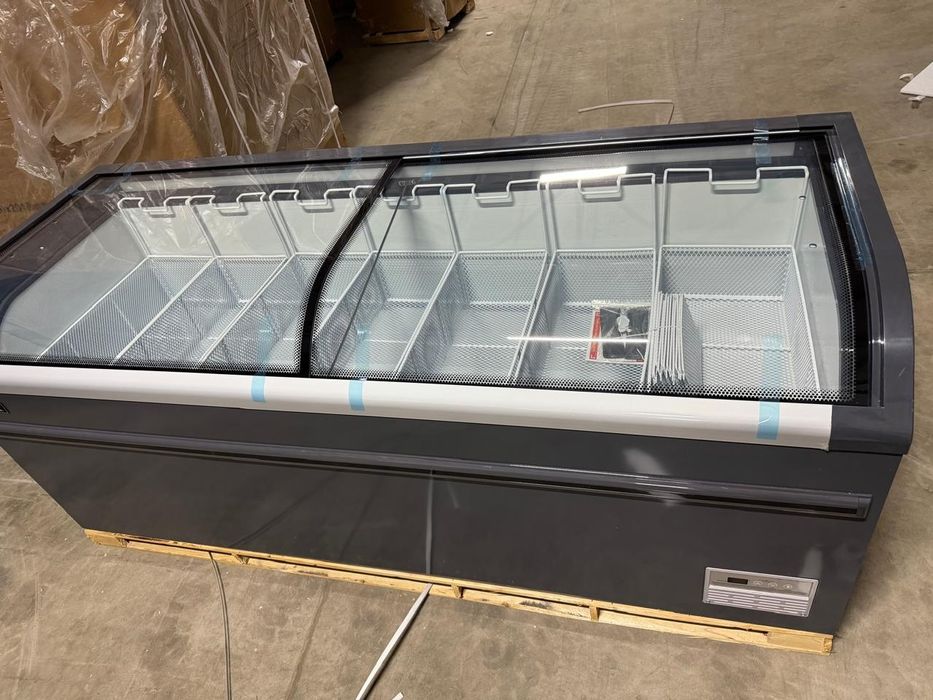 Морозильник для магазин овальный