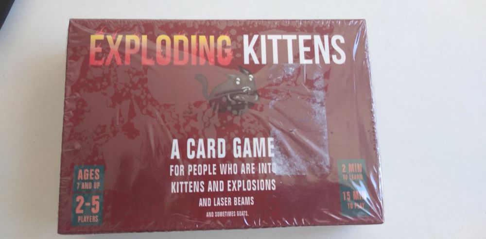 Бордова игра Exploding Kittens