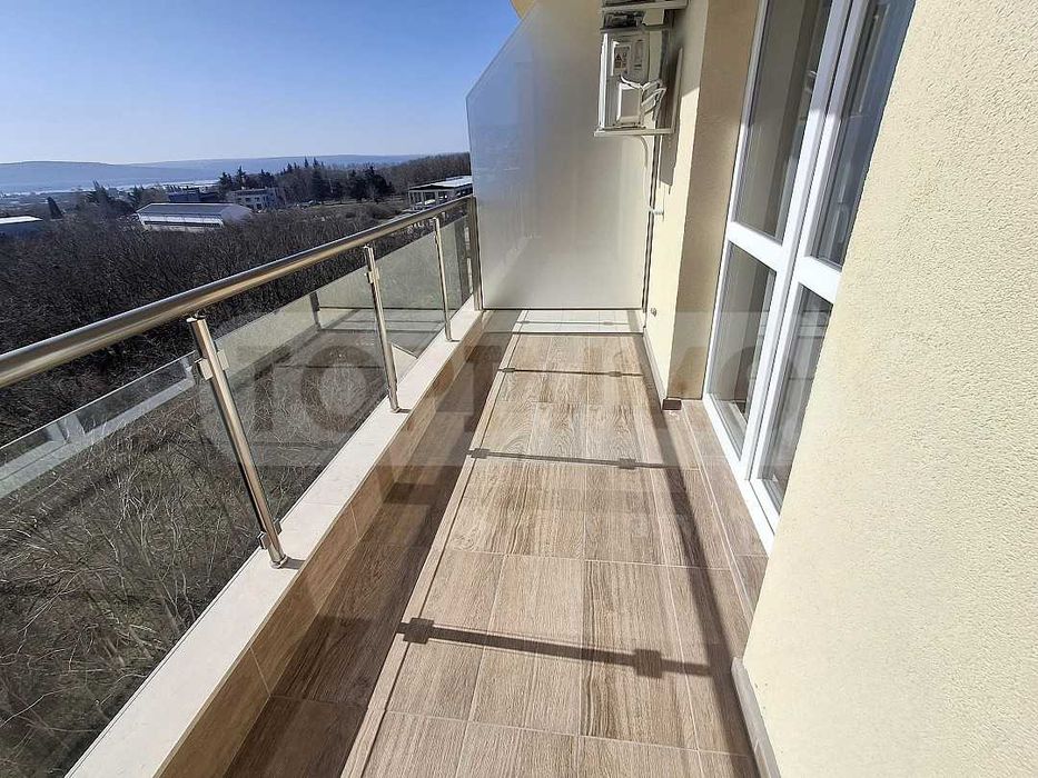 Продава се Двустаен апартамент в Варна, Младост 2 - 63 кв.м за 1518 €/кв.м - Снимка #10