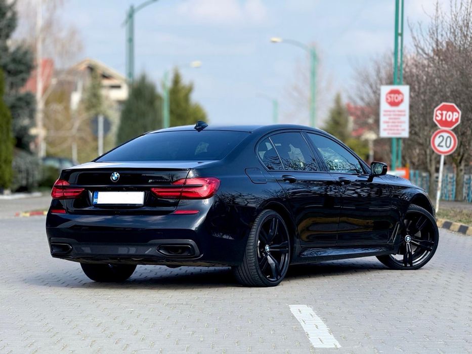 Rezervor AdBlue Complet BMW Seria 7 G 11 2015 / 2019