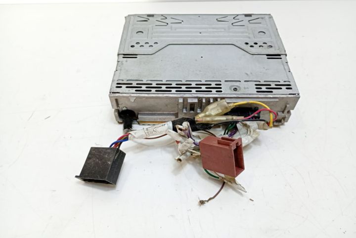 Radio  CD Player    seria