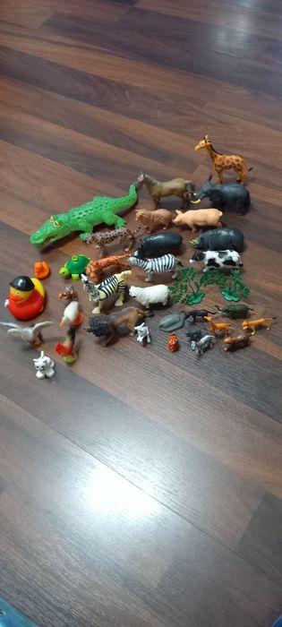 Jucarii animale plastic