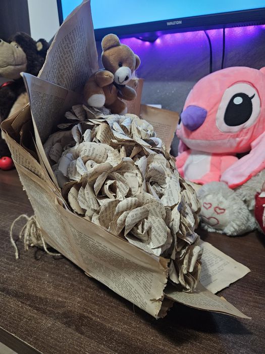 Cadoul perfect pentru Valentine's day: Flori din Hartie handmade