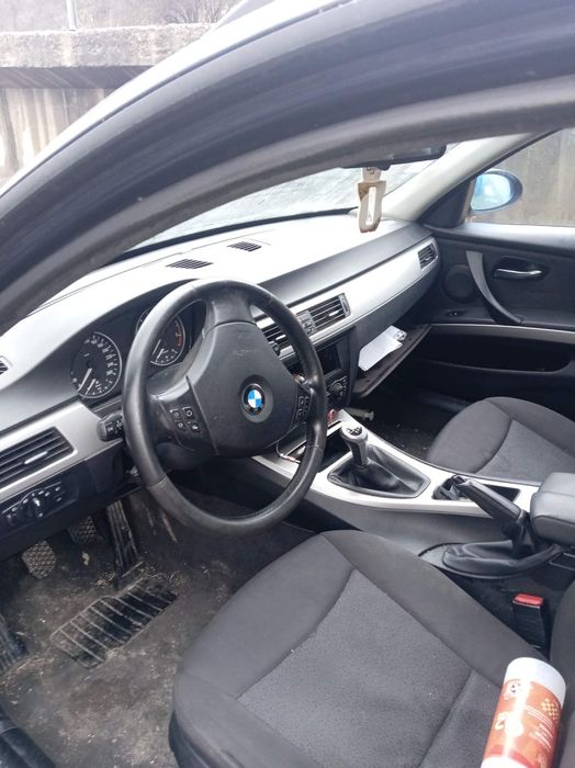 Vând BMW seria 3